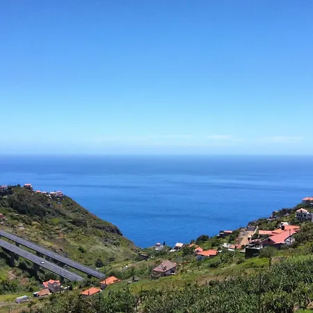 Rodrigues 1 By Rentallido Campanário