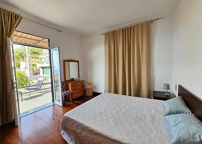 Rodrigues 1 By Rentallido